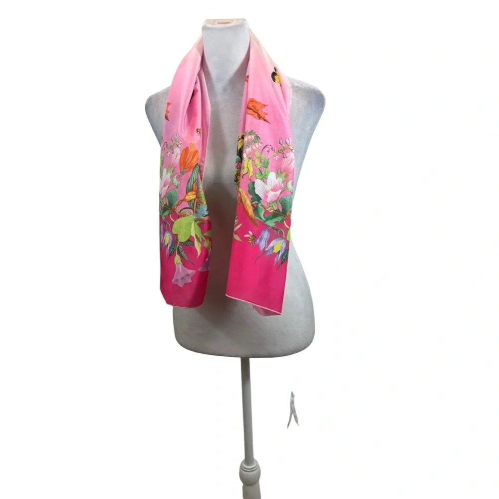 Vintage E. Goltz Rush‎ Floral Butterfly Scarf in Excellent Condition